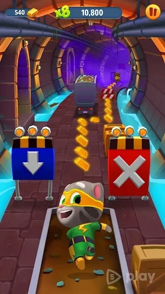 Talking Tom Gold Run (Hack & Unlimited Currency) screenshot 1