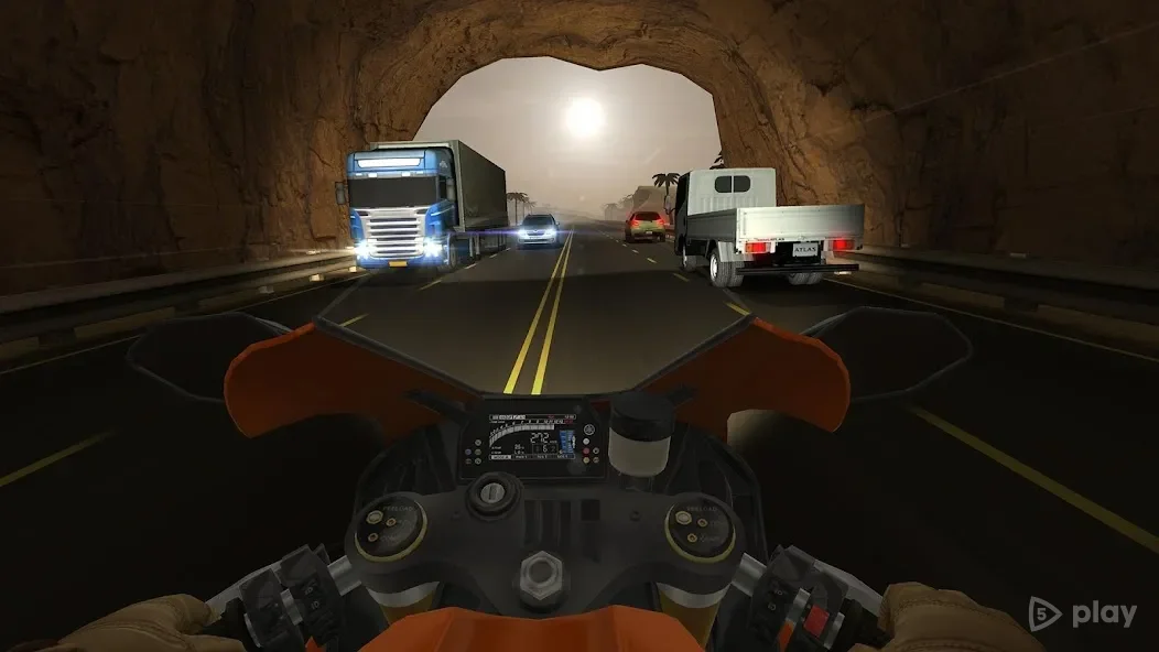 Traffic Rider Mod Apk (Unlimited Money) screenshot 2